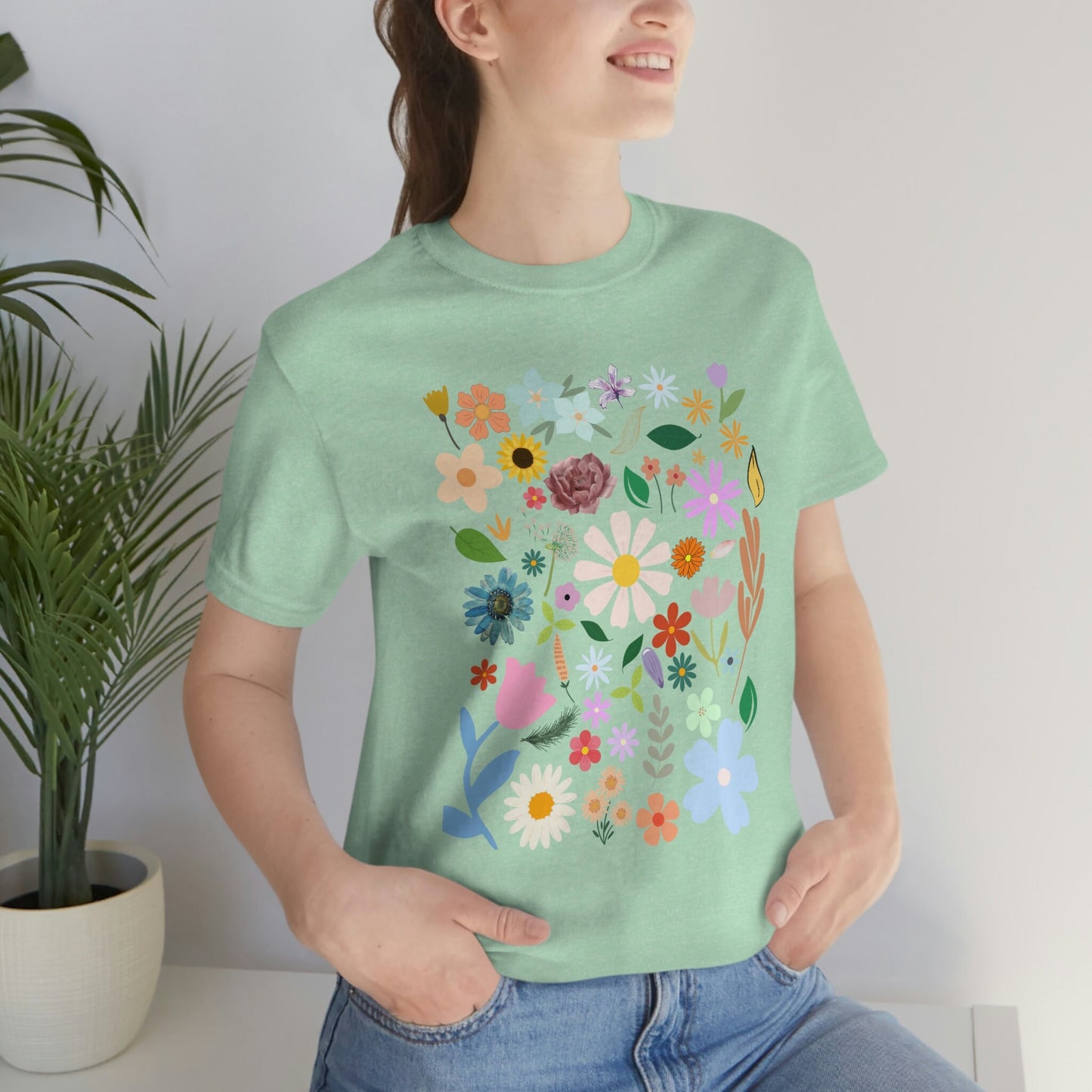 Flower Design T-Shirt Flowers Petals Field Nature Floral Unisex Tee
