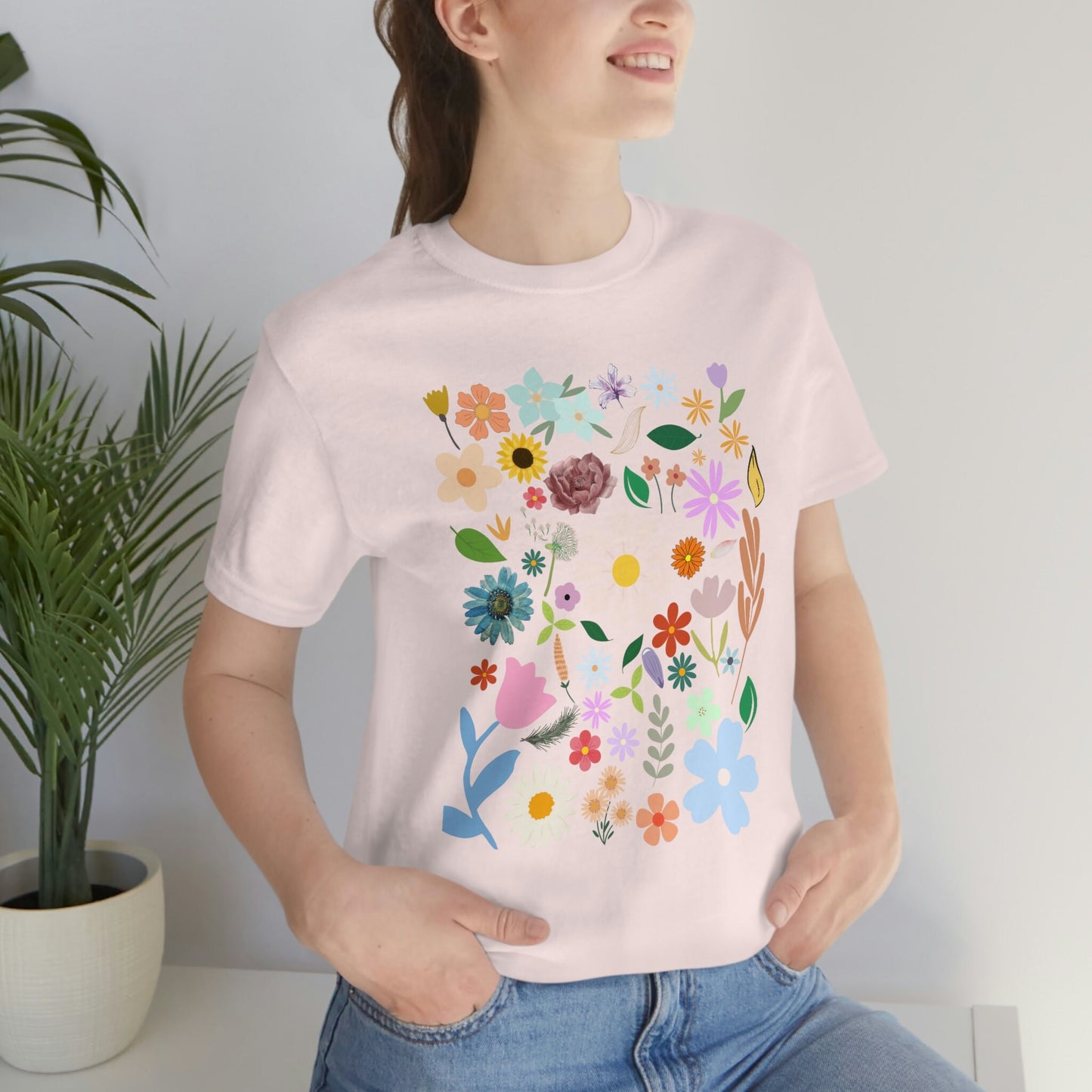 Flower Design T-Shirt Flowers Petals Field Nature Floral Unisex Tee